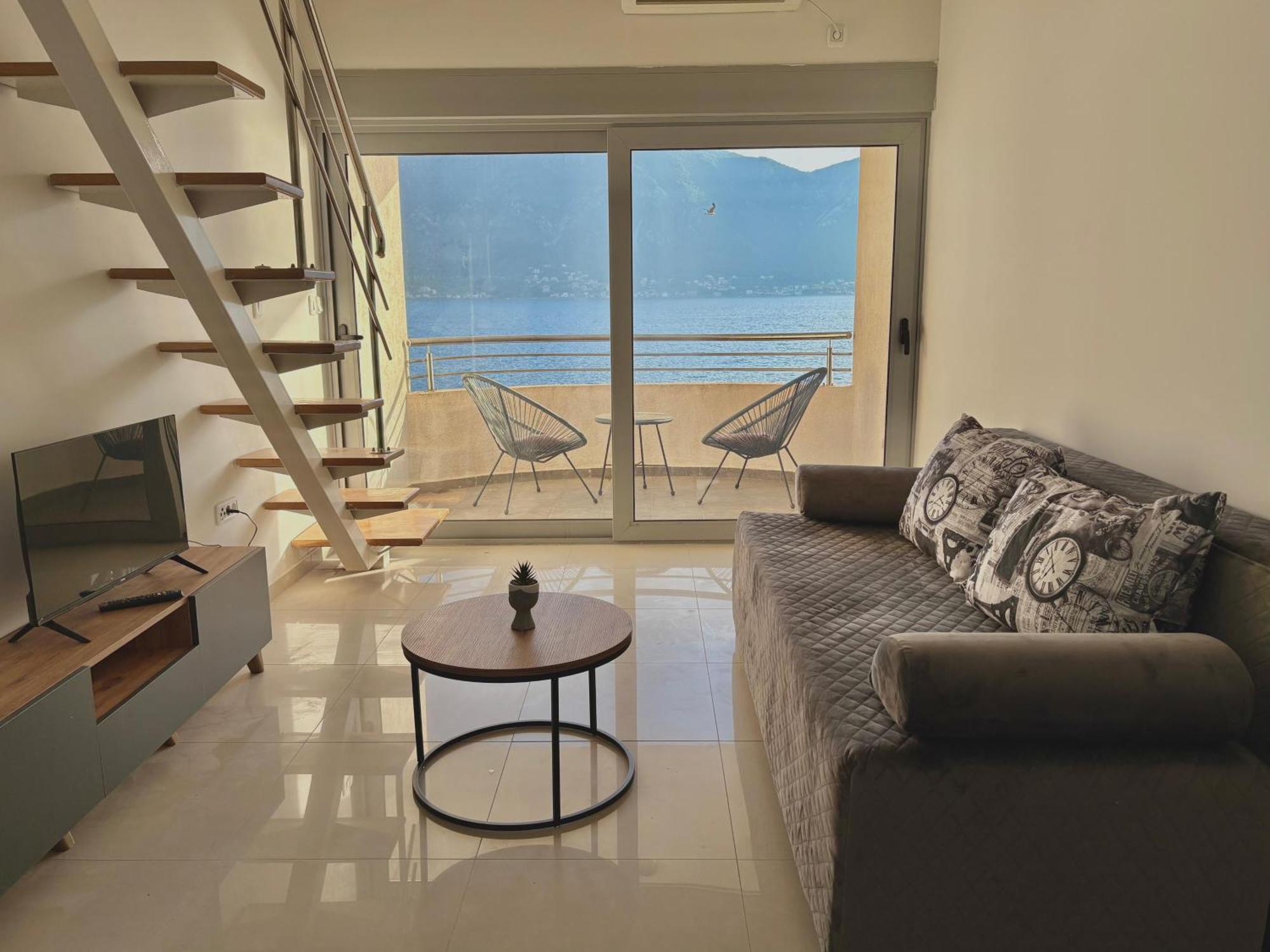 Waterfront Apartments Kotor Ngoại thất bức ảnh