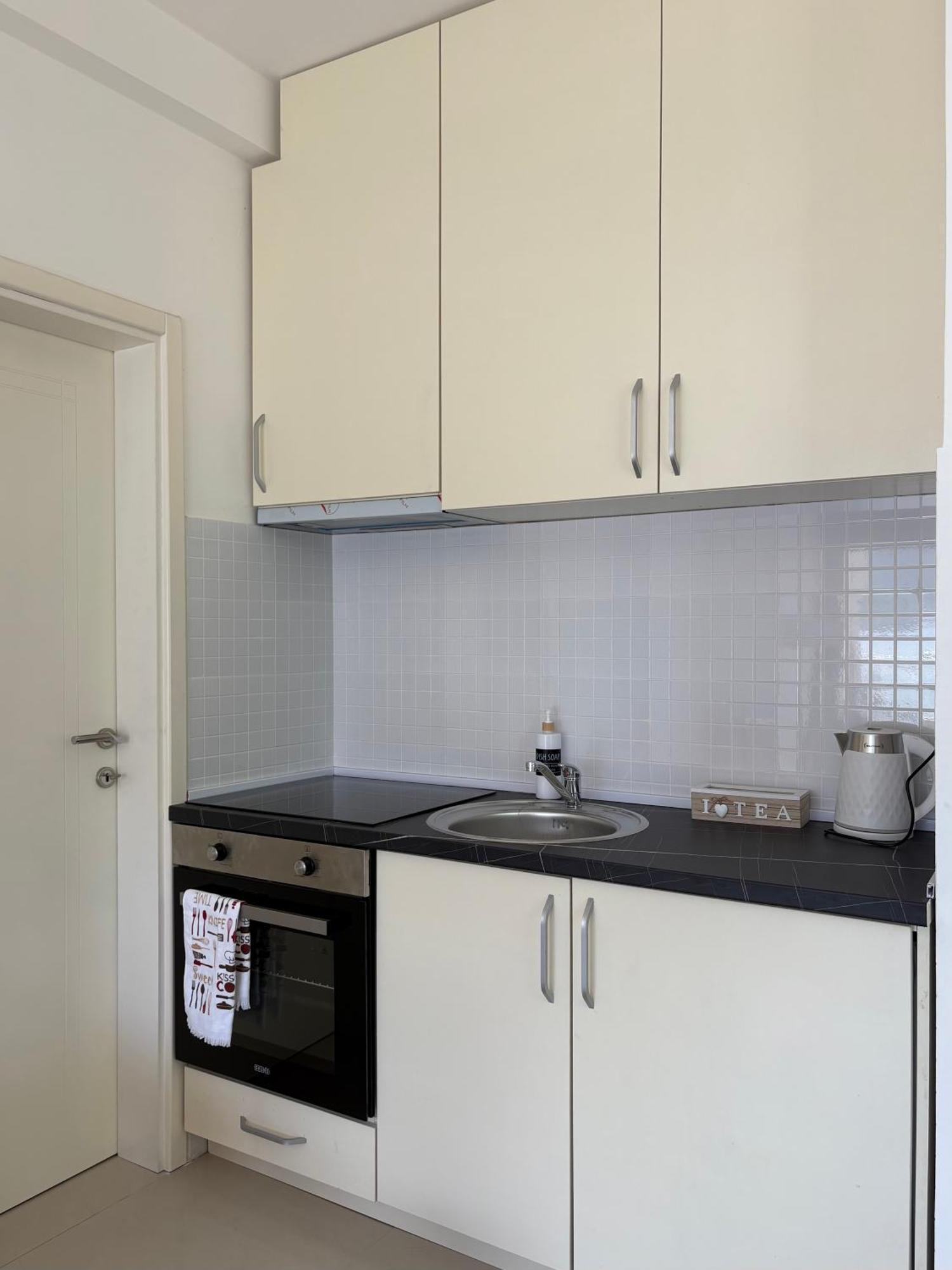 Waterfront Apartments Kotor Ngoại thất bức ảnh